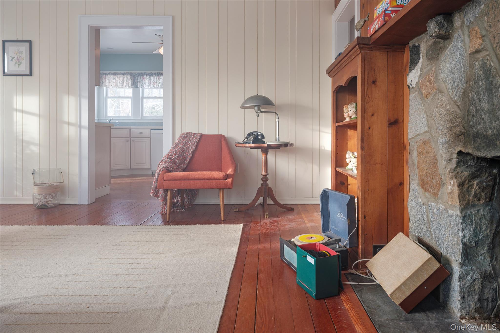 #9 photo, 20715 Main Road, Orient , NY 11957