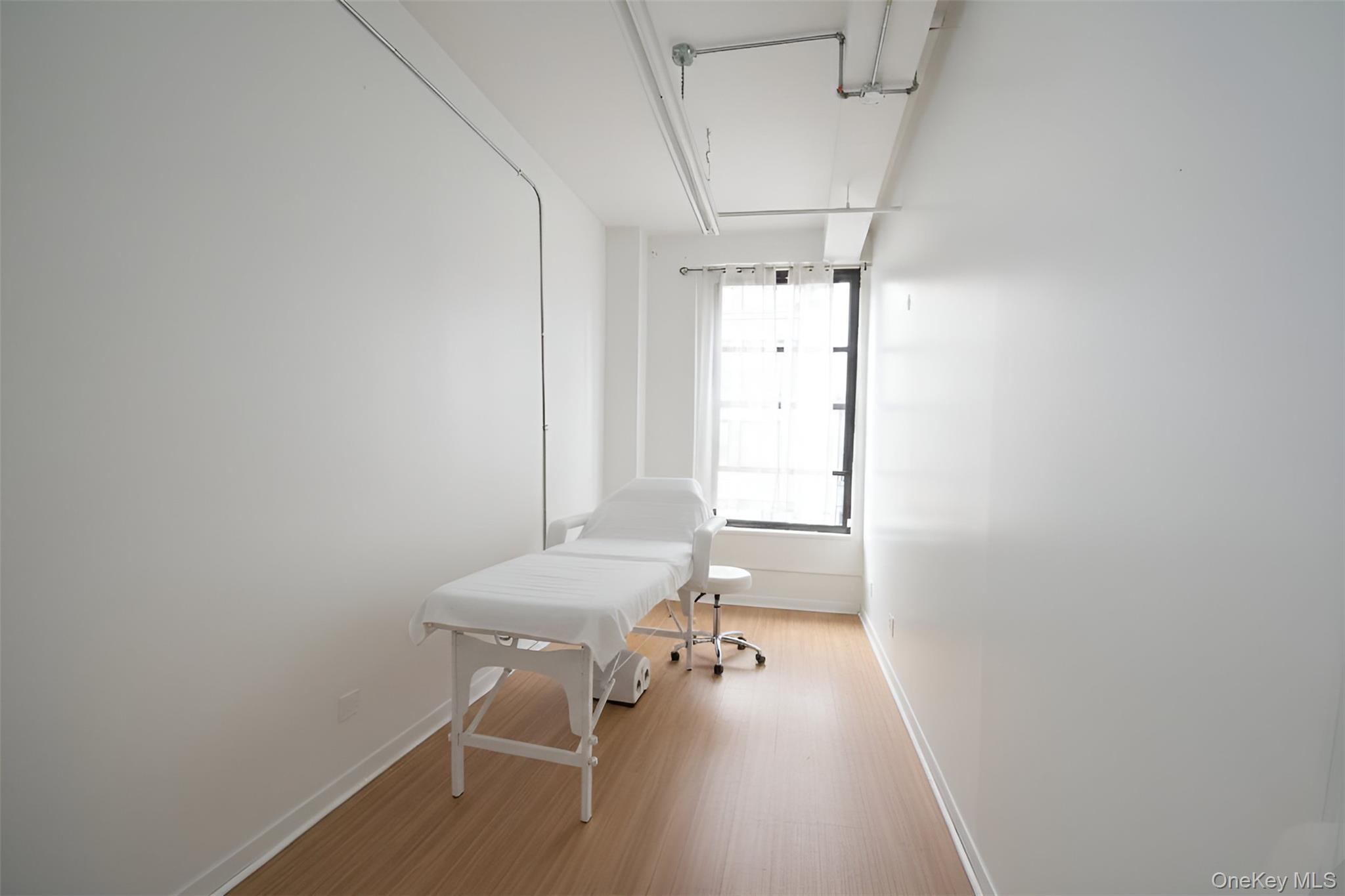 #10 photo, 39W 32nd Street, 맨해튼 New York (Manhattan) , NY 10001