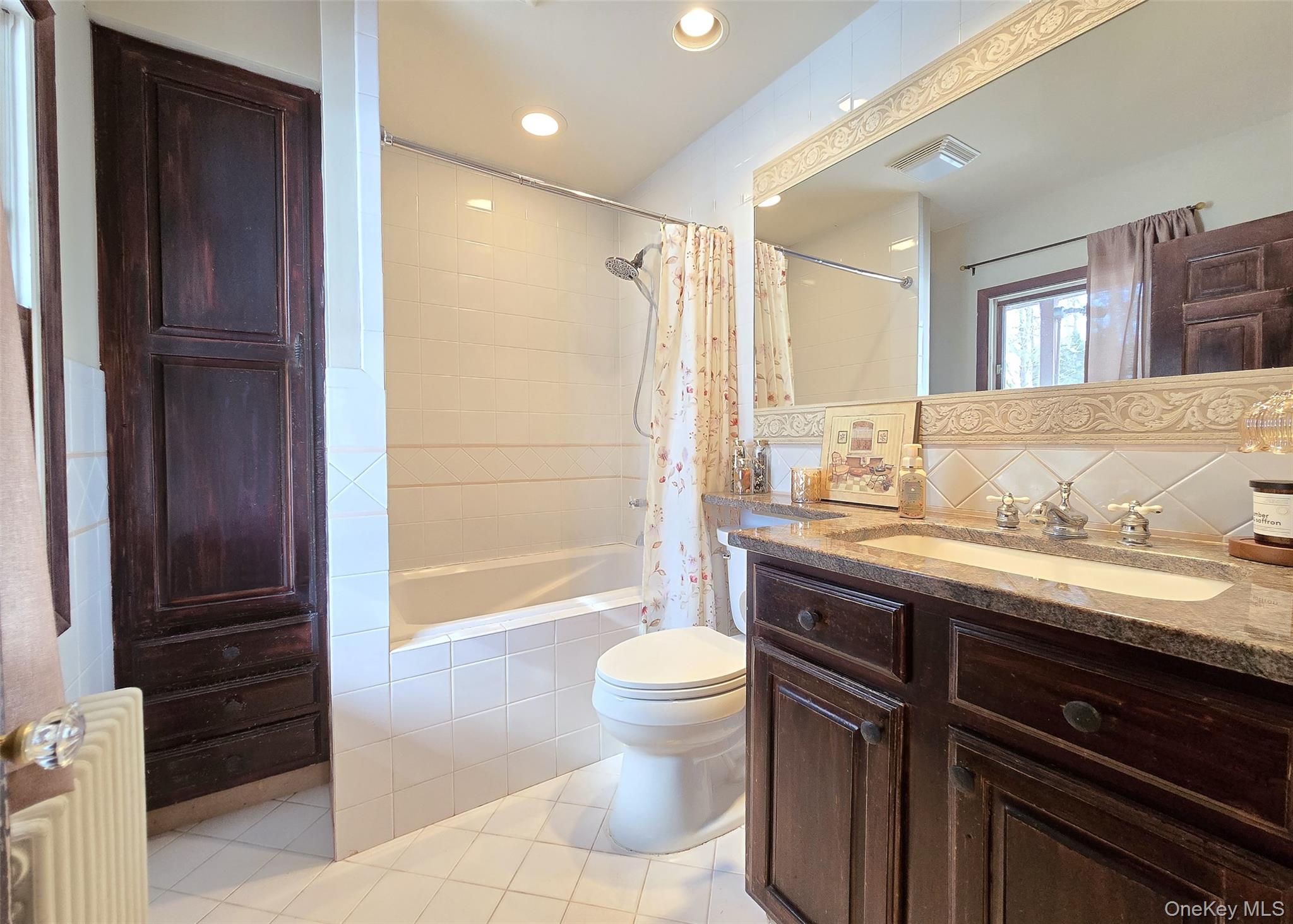 #14 photo, 758 Mount Sinai Coram Road, Mount Sinai , NY 11766