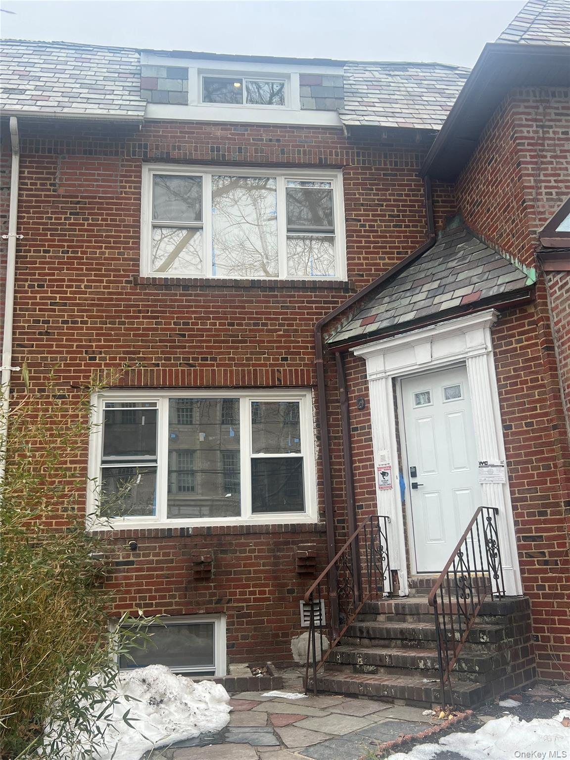 #19 photo, 9307 69th Avenue, Forest Hills , NY 11375