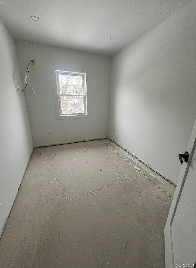 #9 photo, 9307 69th Avenue, फॉरेस्ट हिल्स Forest Hills , NY 11375