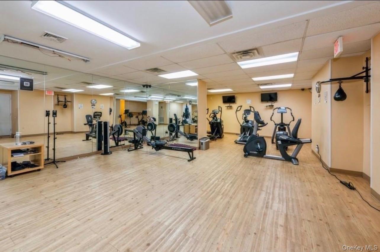 #20 photo, 18-15 215 Street, Bayside , NY 11360