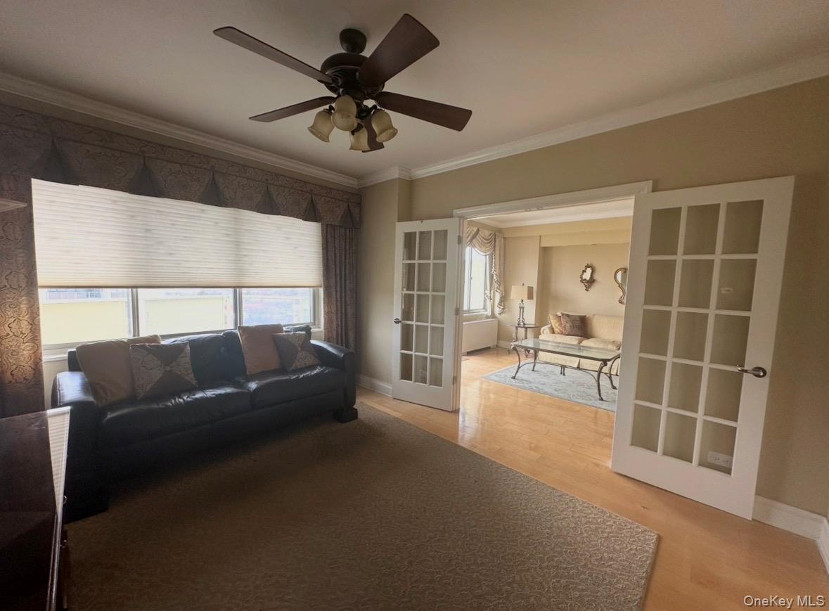 #9 photo, 18-15 215 Street, Bayside , NY 11360