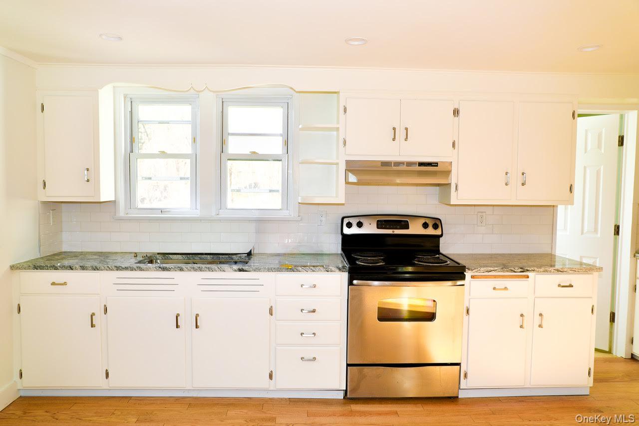 #9 photo, 171 Stoneleigh Avenue, Carmel , NY 10512