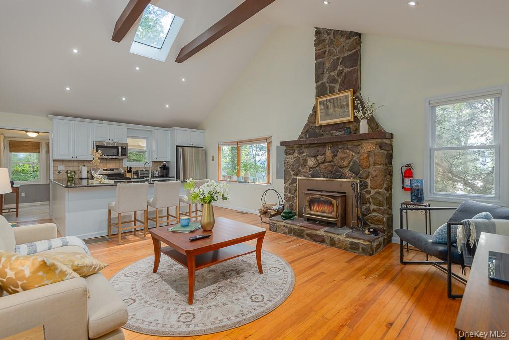 #5 photo, 56 Bluff Avenue, Greenwood Lake , NY 10925