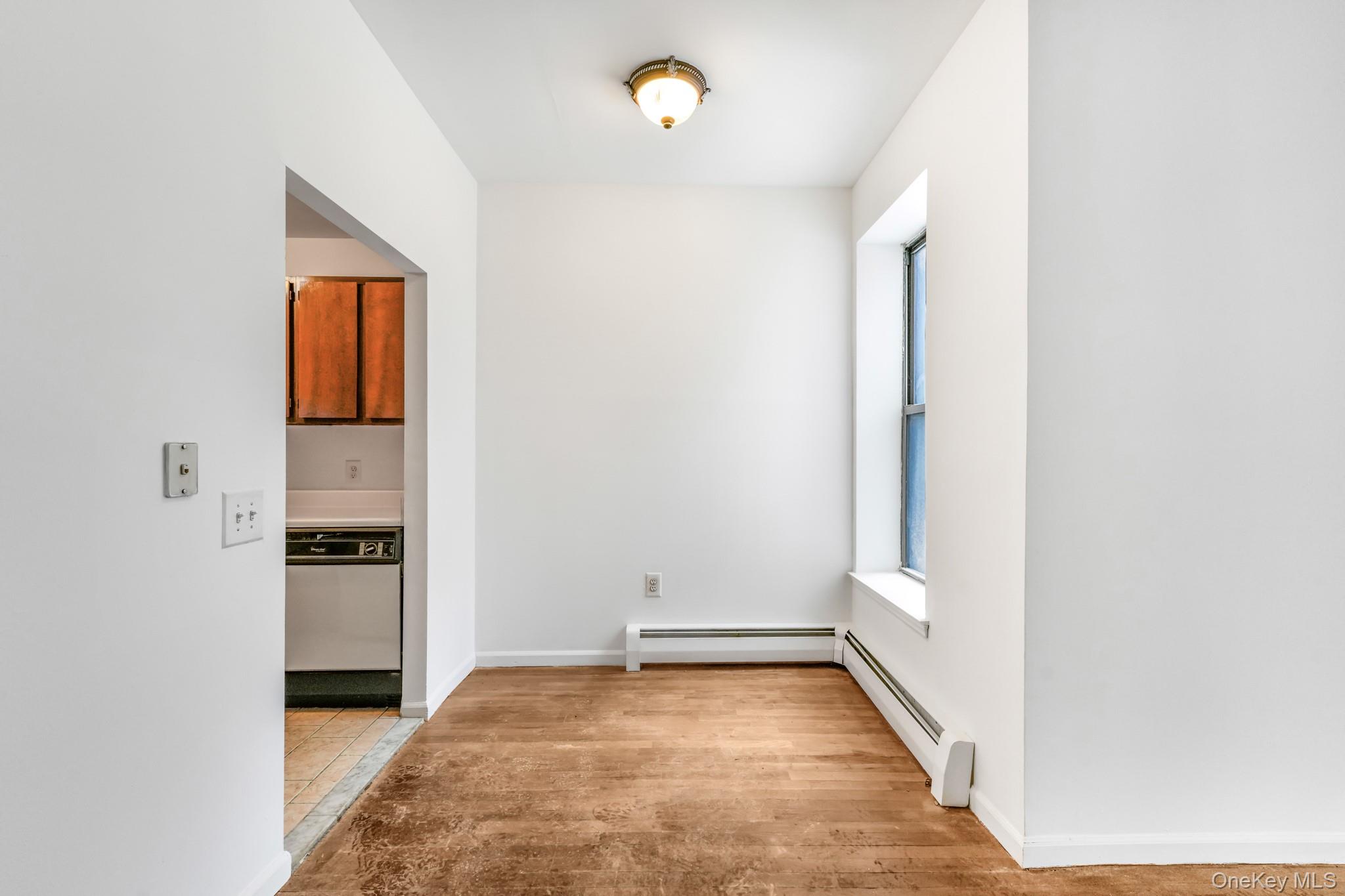 #17 photo, 472 Bainbridge Street, הברונקס Brooklyn , NY 11233