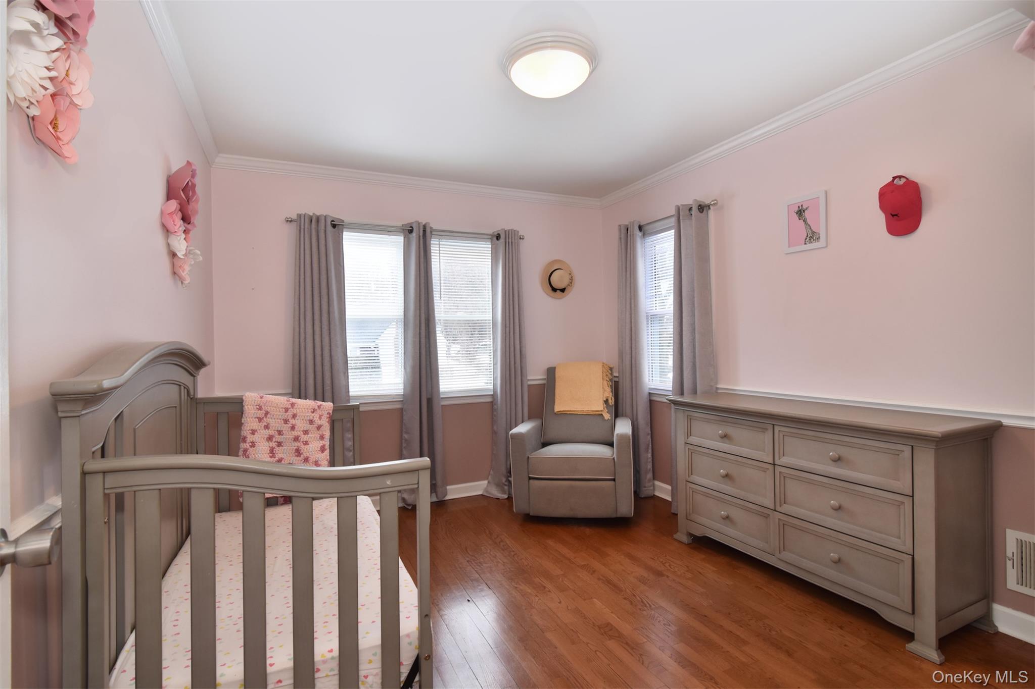 #16 photo, 99 Amherst Drive, New Rochelle , NY 10804