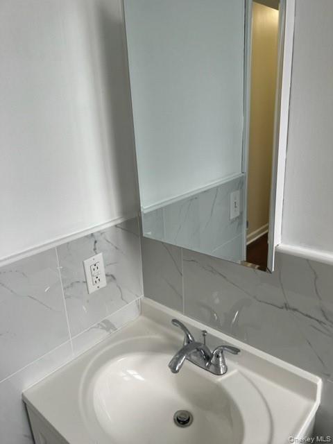 #9 photo, 169 Tibbetts Road, Yonkers , NY 10705