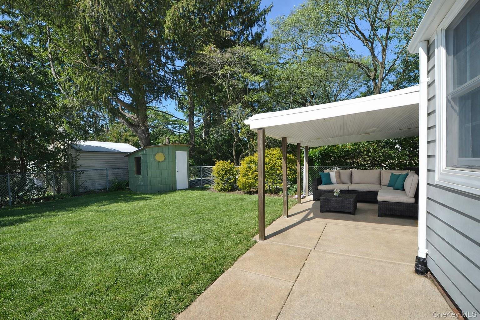 #15 photo, 9 Agnes Court, Melville , NY 11747