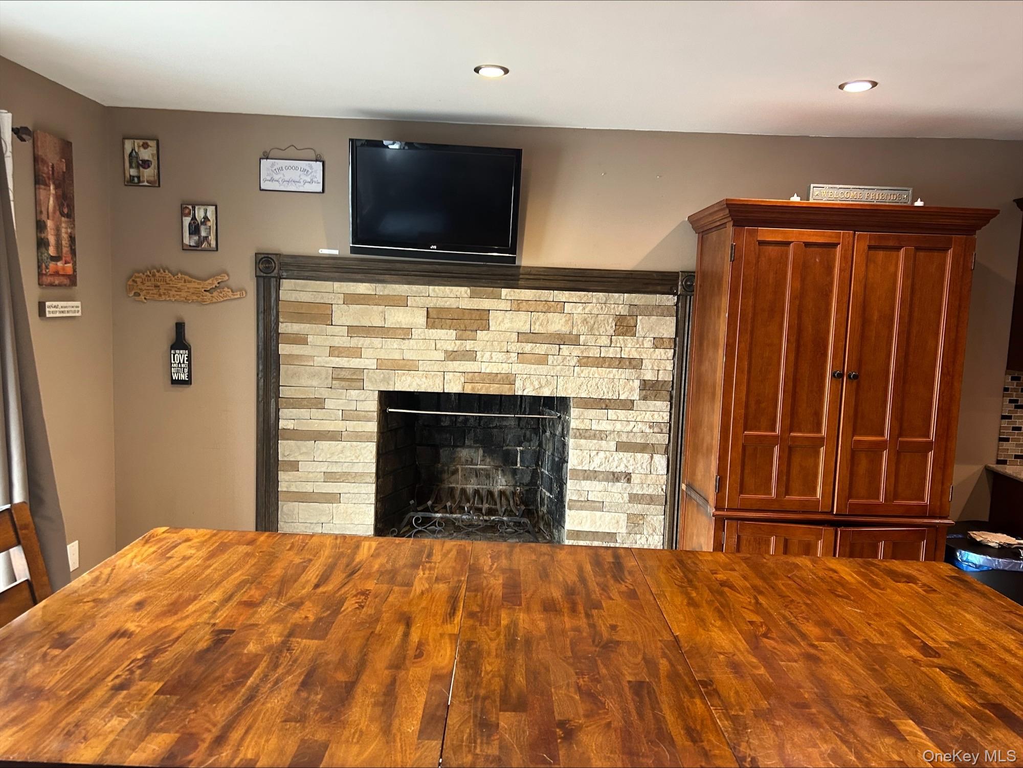 #5 photo, 1458 Hummel Avenue, Holbrook , NY 11741