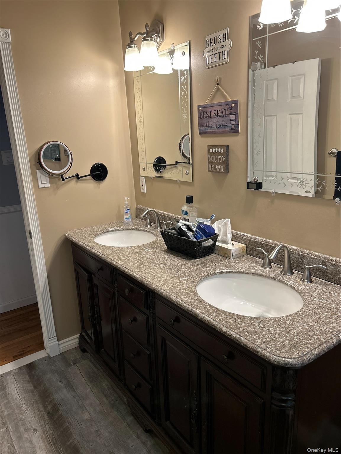 #9 photo, 1458 Hummel Avenue, Holbrook , NY 11741