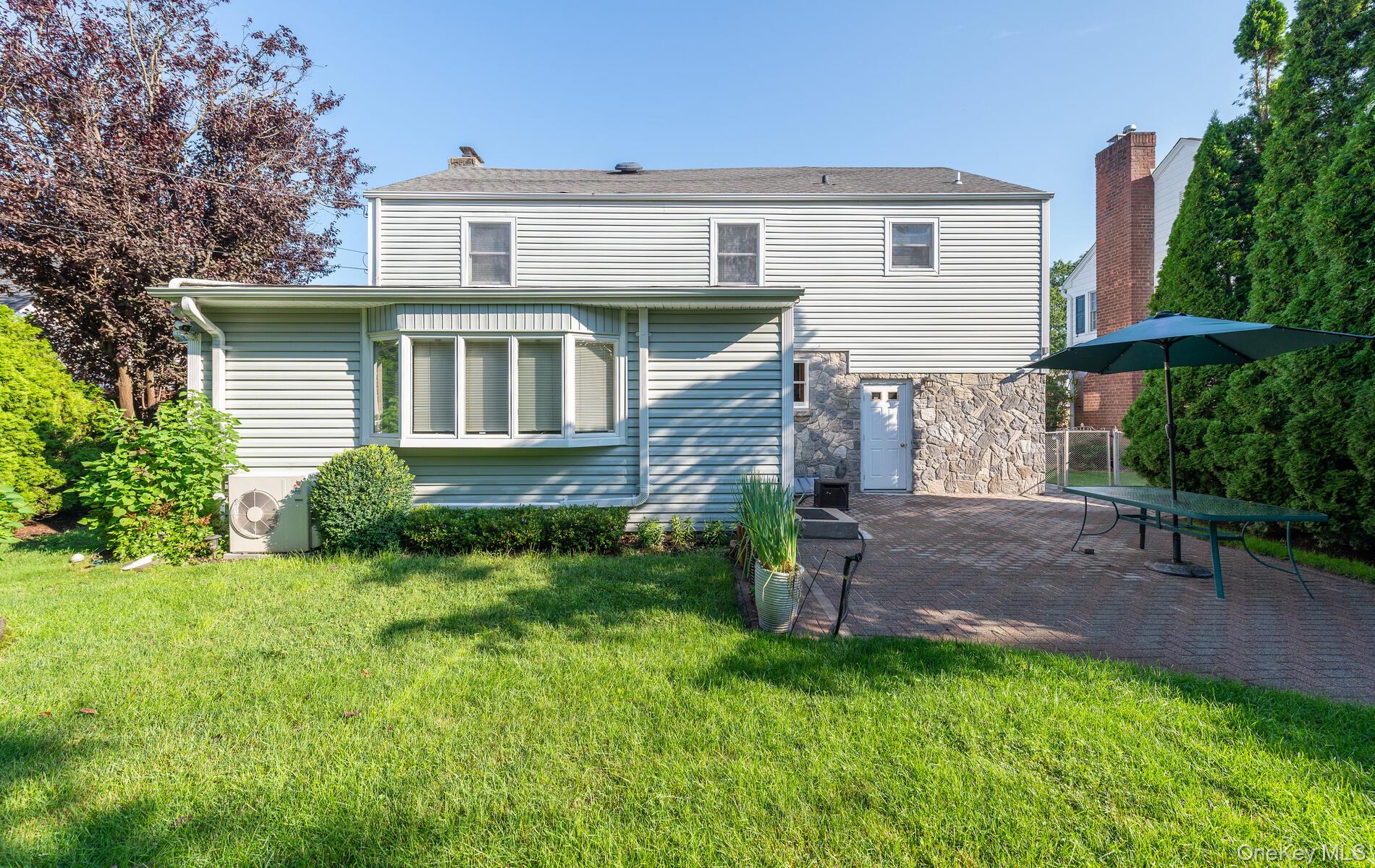 #20 photo, 74 Mulberry Ave., Garden City , NY 11530