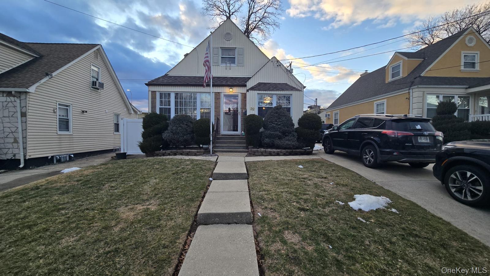 #1 photo, 32 Butler Boulevard, Elmont , NY 11003