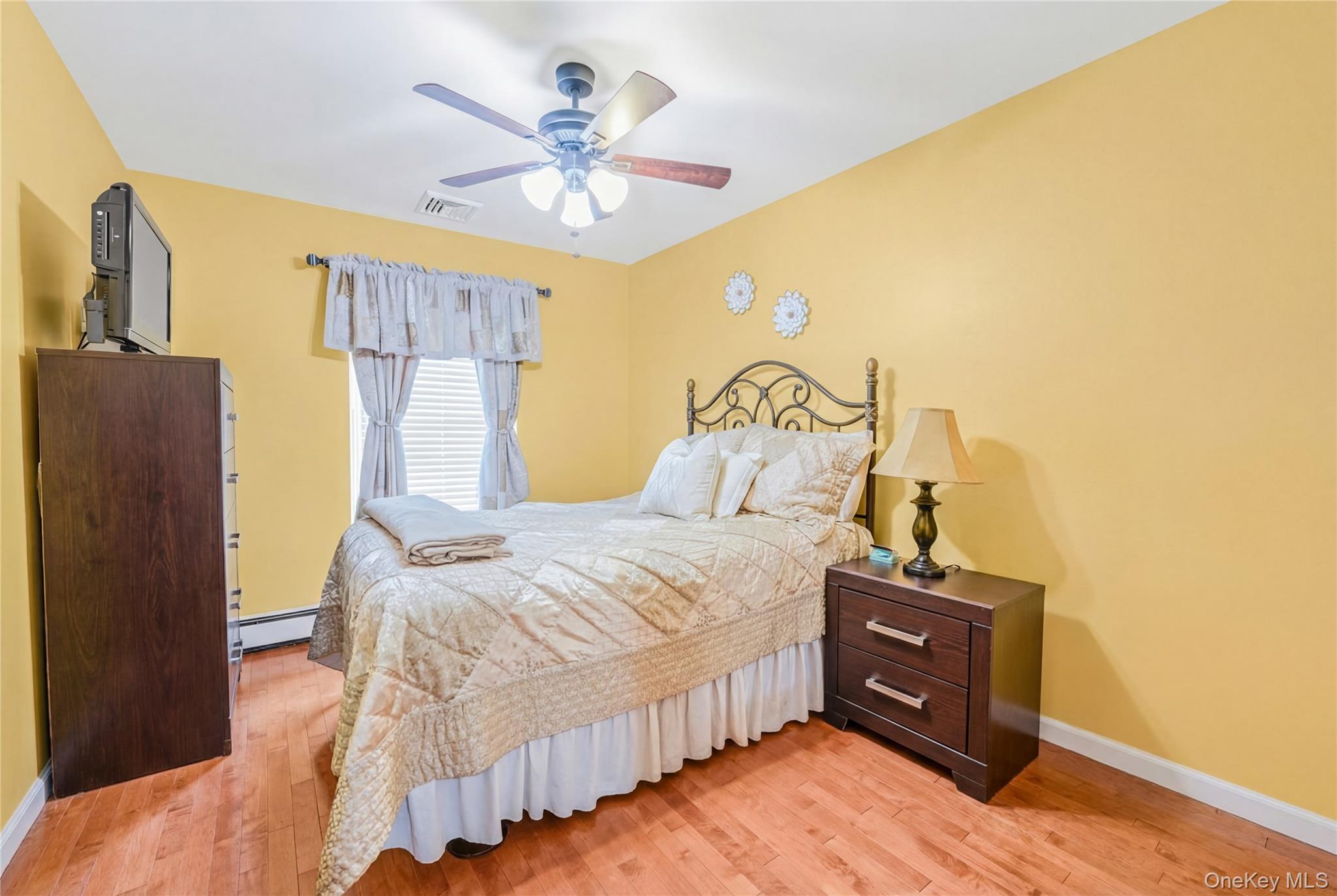 #16 photo, 309 Mundy Lane, Mount Vernon , NY 10550