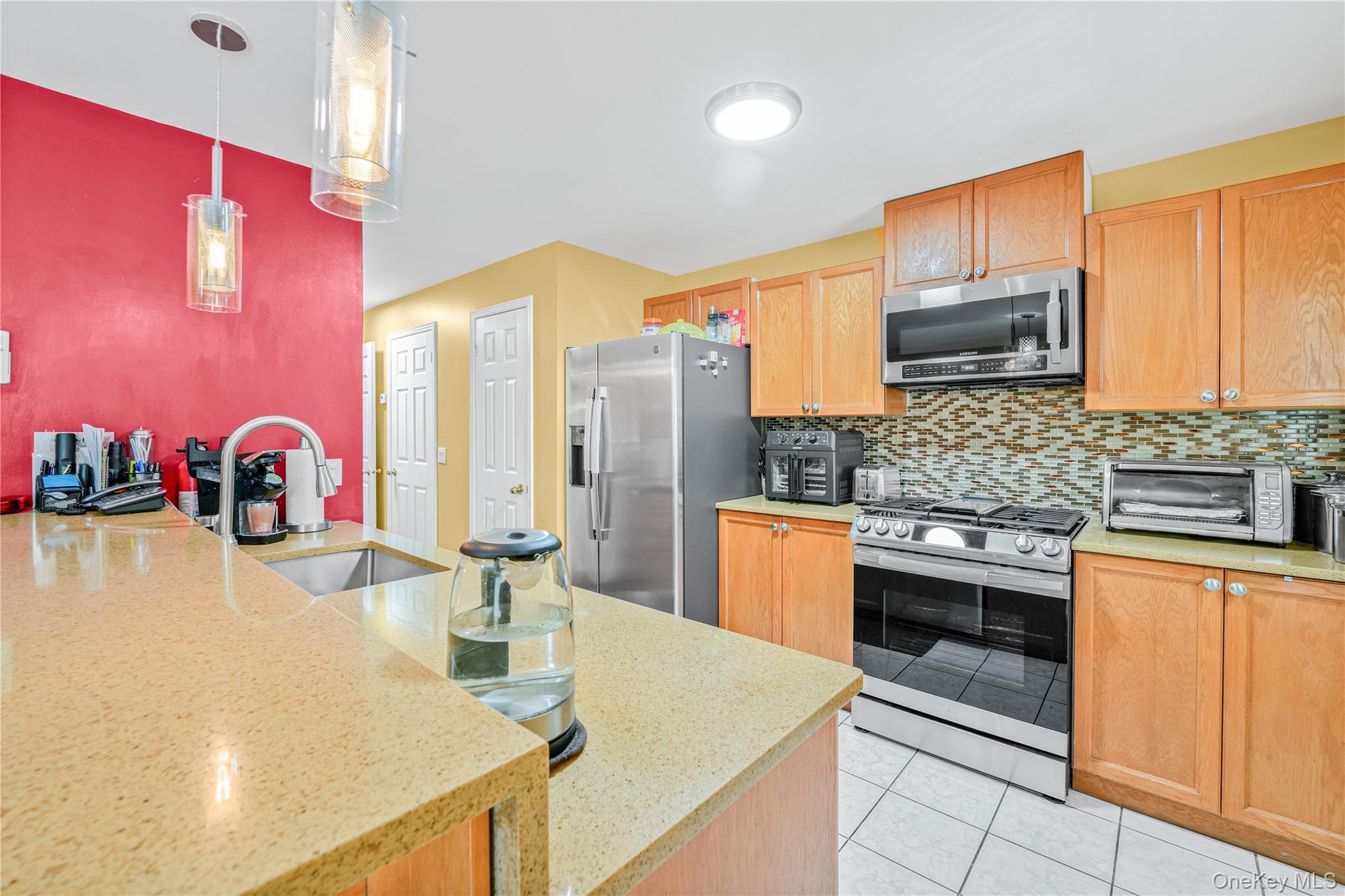 #7 photo, 309 Mundy Lane, Mount Vernon , NY 10550