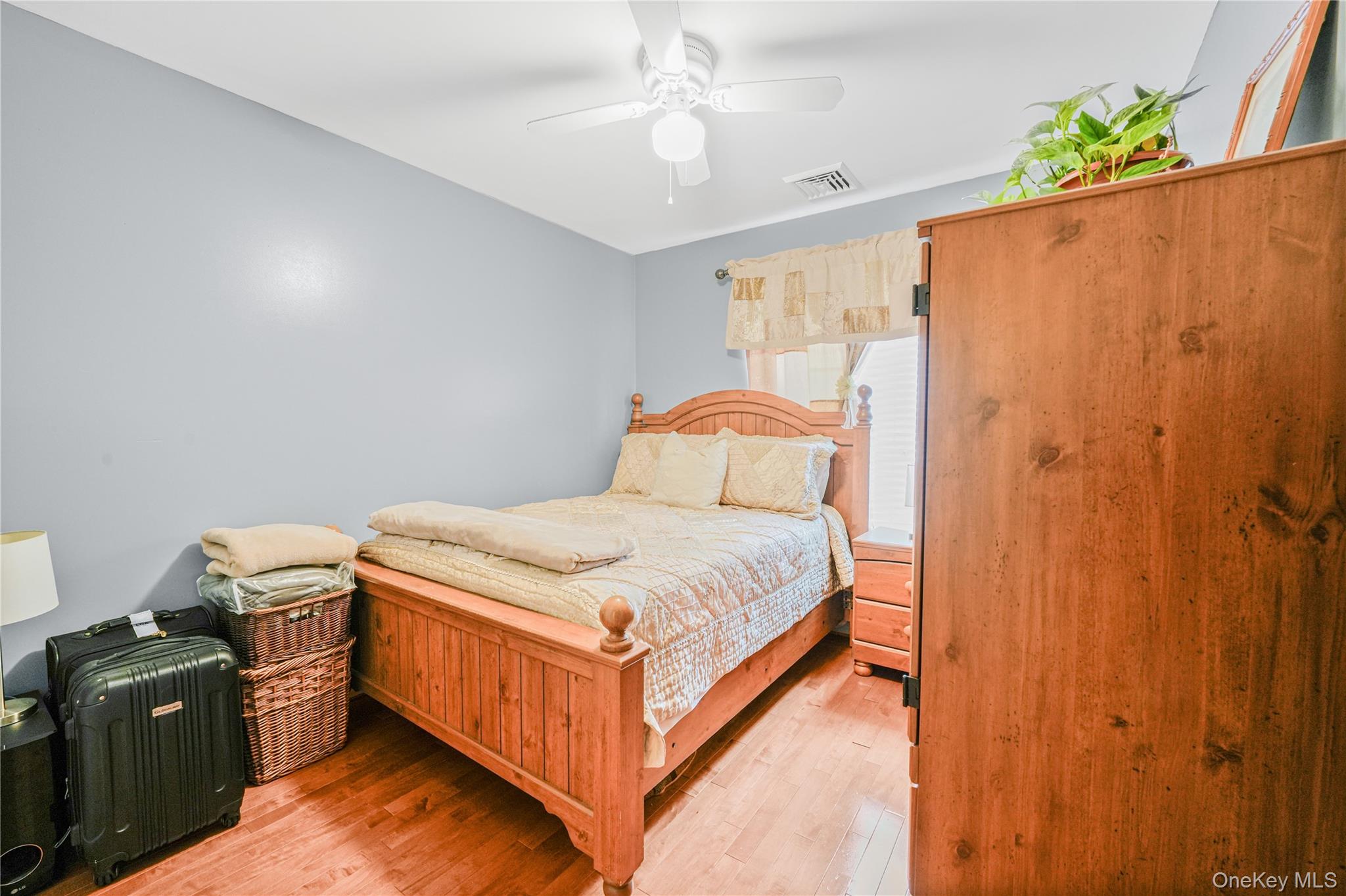 #8 photo, 309 Mundy Lane, Mount Vernon , NY 10550