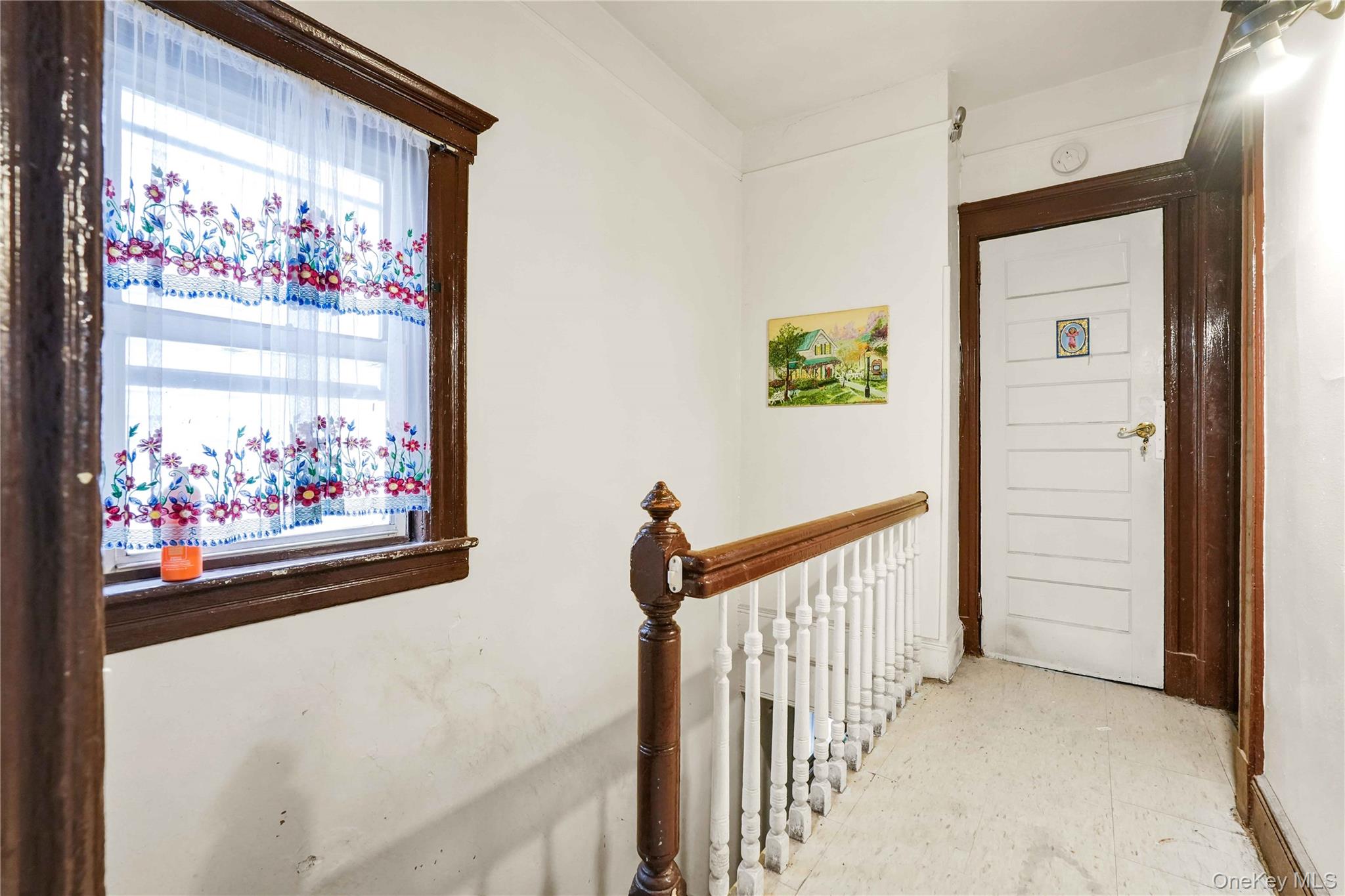 #3 photo, 9612 34th Avenue, كوينز Corona , NY 11368