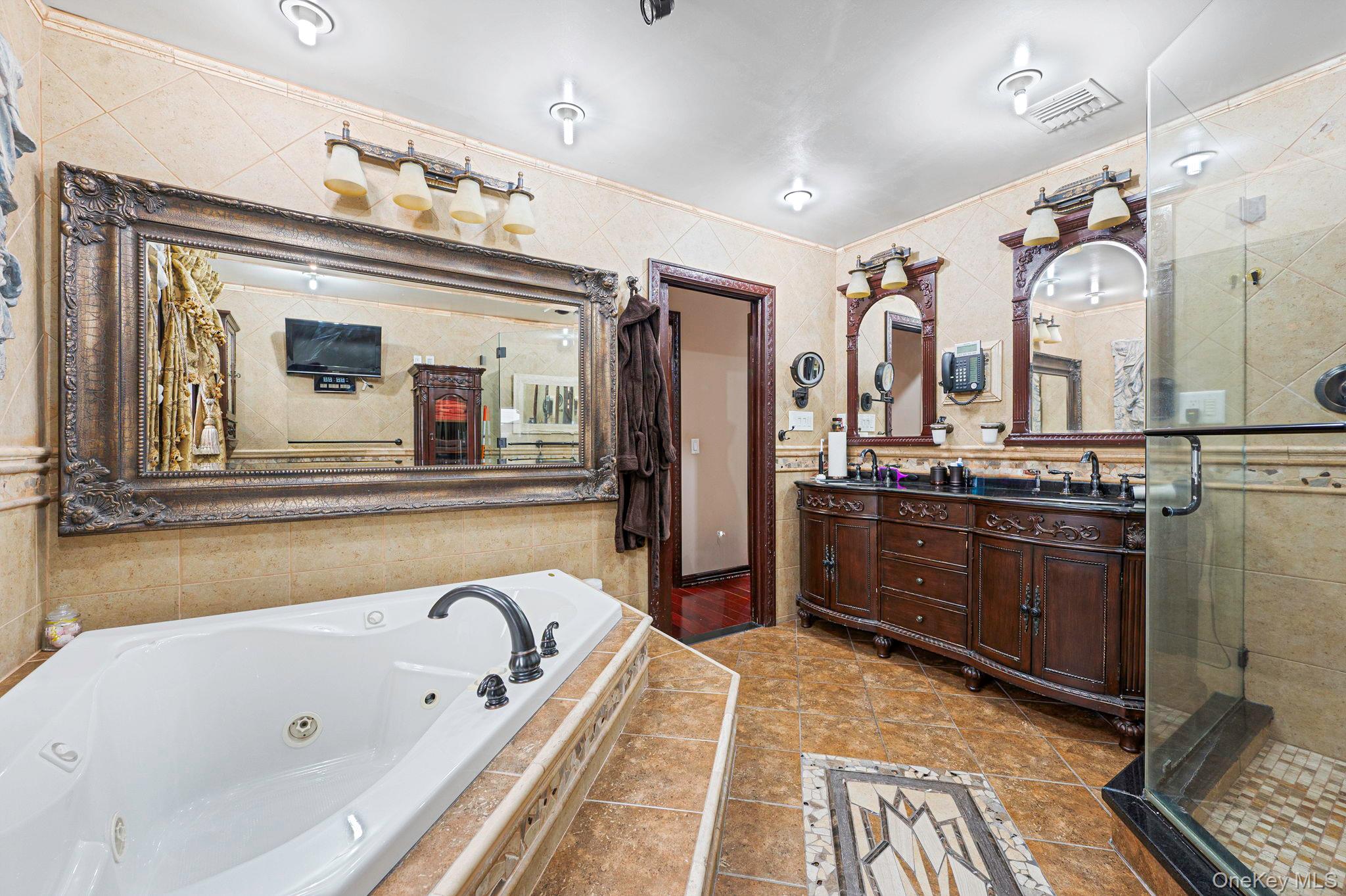 #15 photo, 120 Waldo Street, Copiague , NY 11726