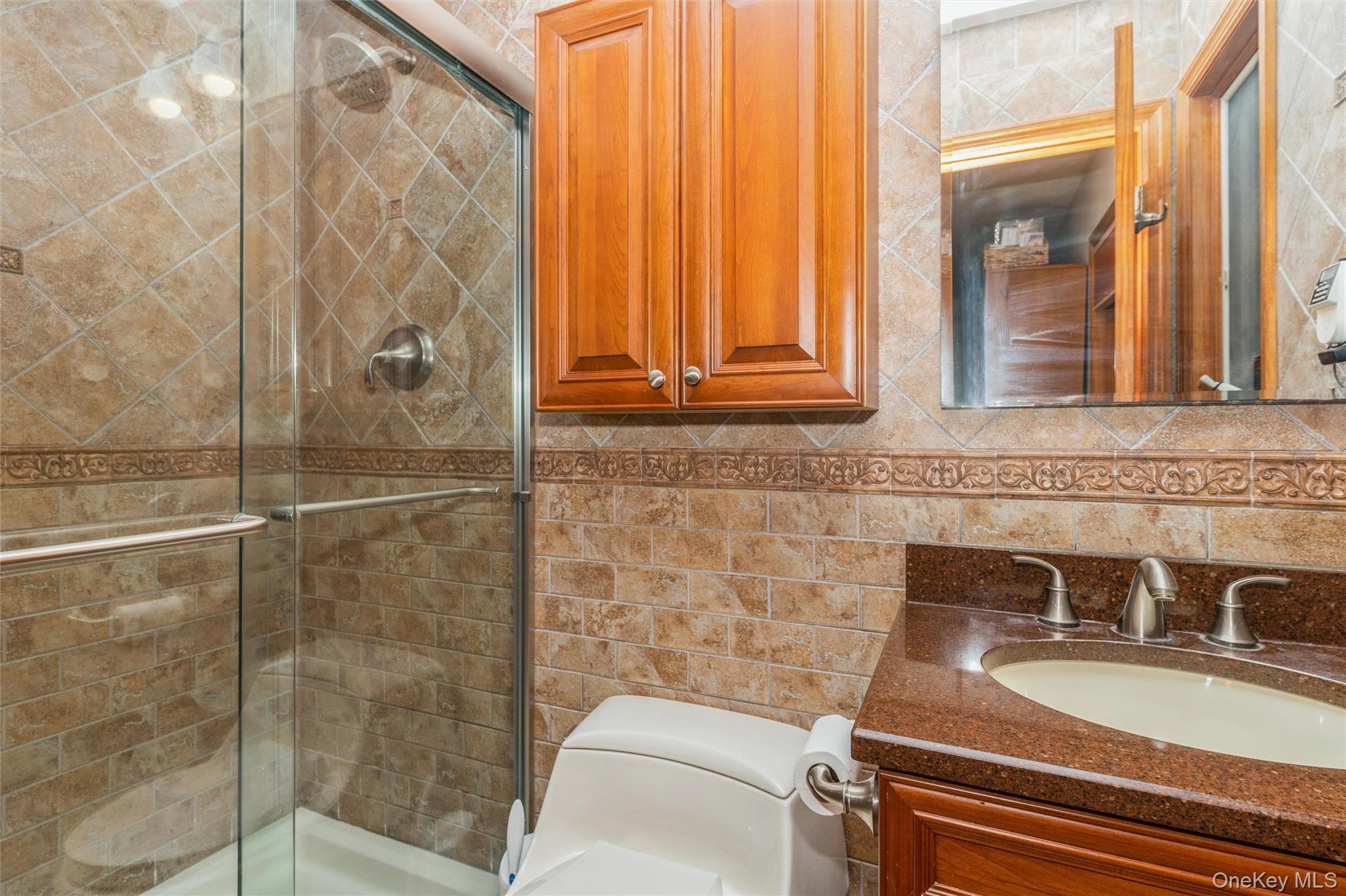 #12 photo, 51 Edgewood Drive, 롱 아일랜드 New Hyde Park , NY 11040