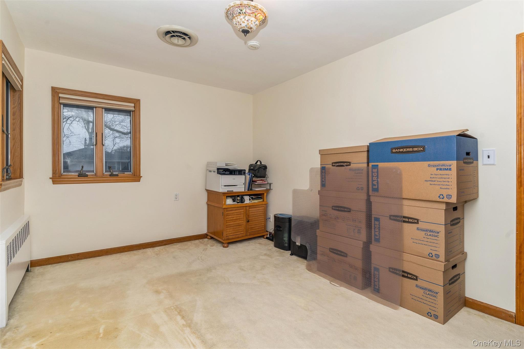 #13 photo, 51 Edgewood Drive, 롱 아일랜드 New Hyde Park , NY 11040