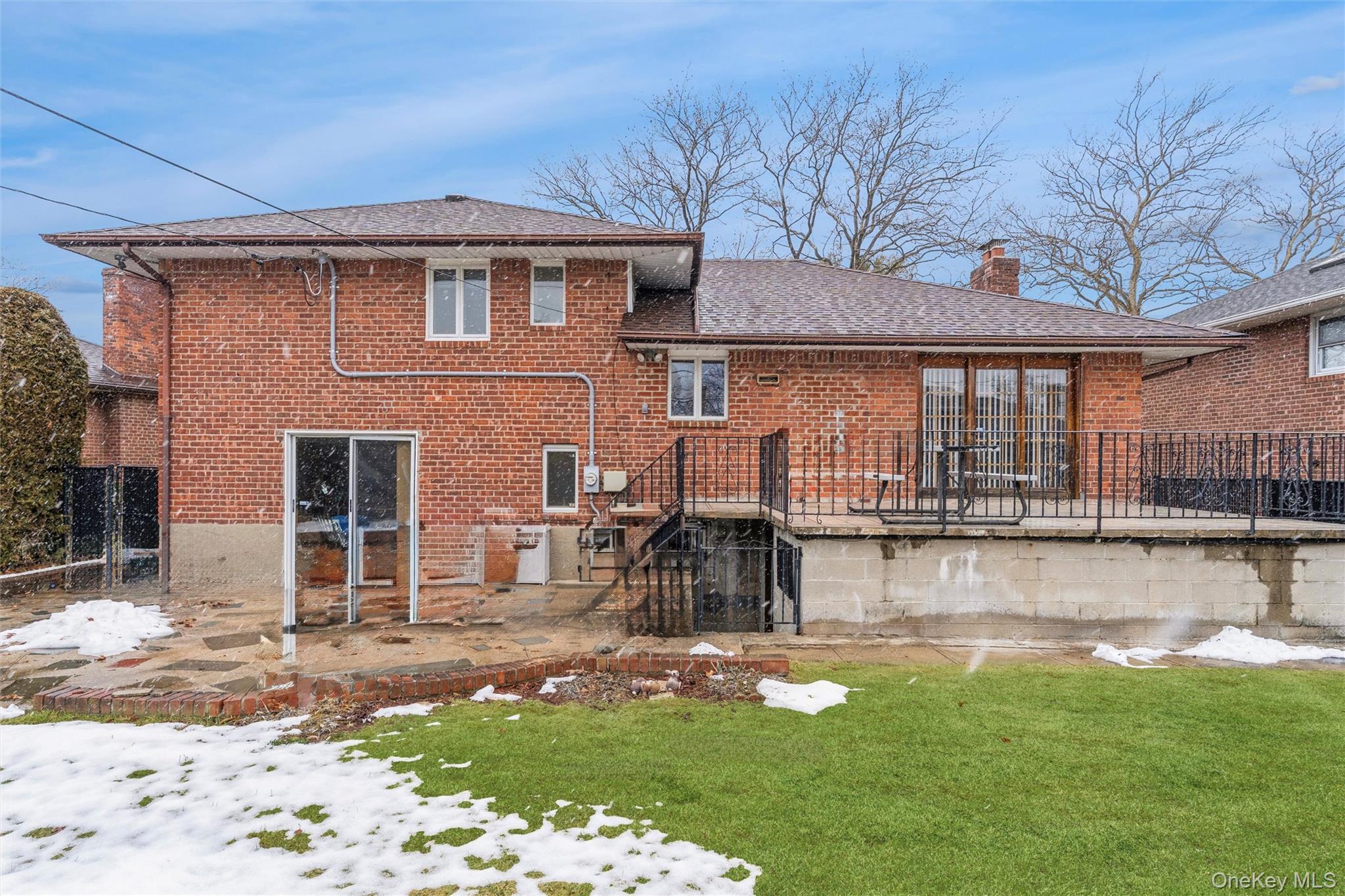 #17 photo, 51 Edgewood Drive, 롱 아일랜드 New Hyde Park , NY 11040