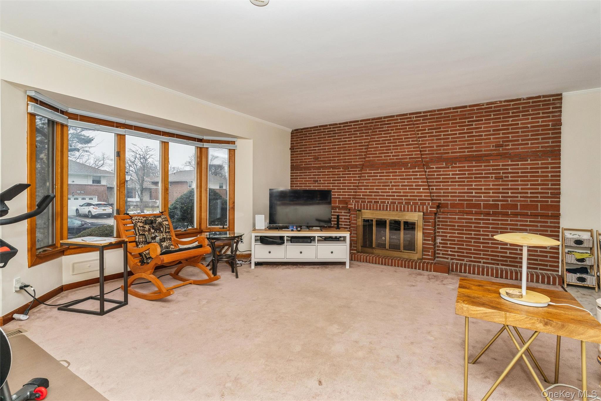 #7 photo, 51 Edgewood Drive, 롱 아일랜드 New Hyde Park , NY 11040