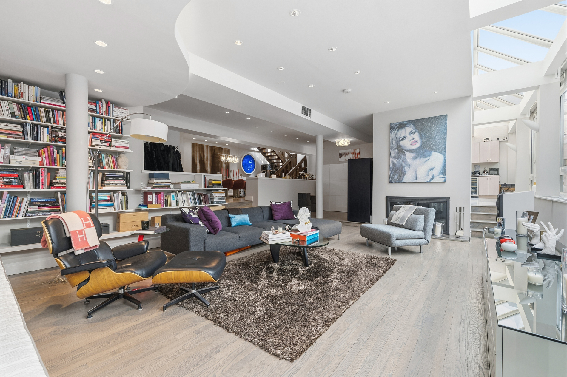 #5 photo, 301 E 52nd Street, 曼哈顿 Turtle Bay , NY 10022