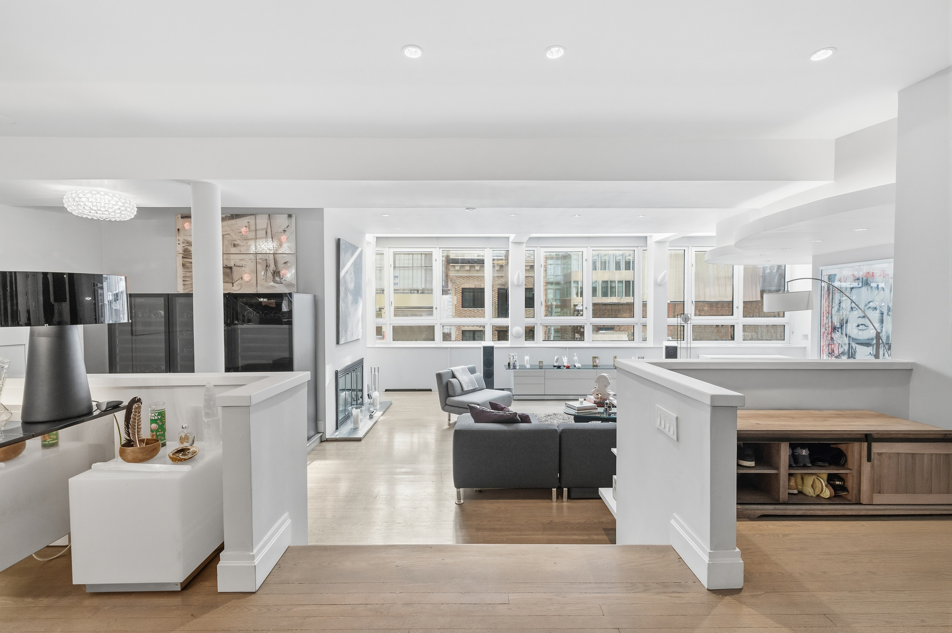 #6 photo, 301 E 52nd Street, 曼哈顿 Turtle Bay , NY 10022