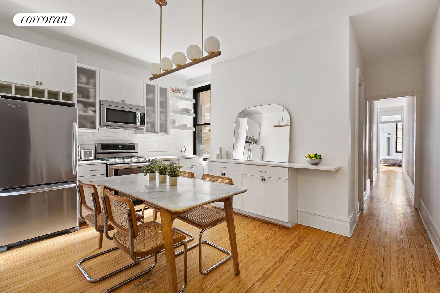 #5 photo, 231 W 21ST Street, Chelsea , NY 10011