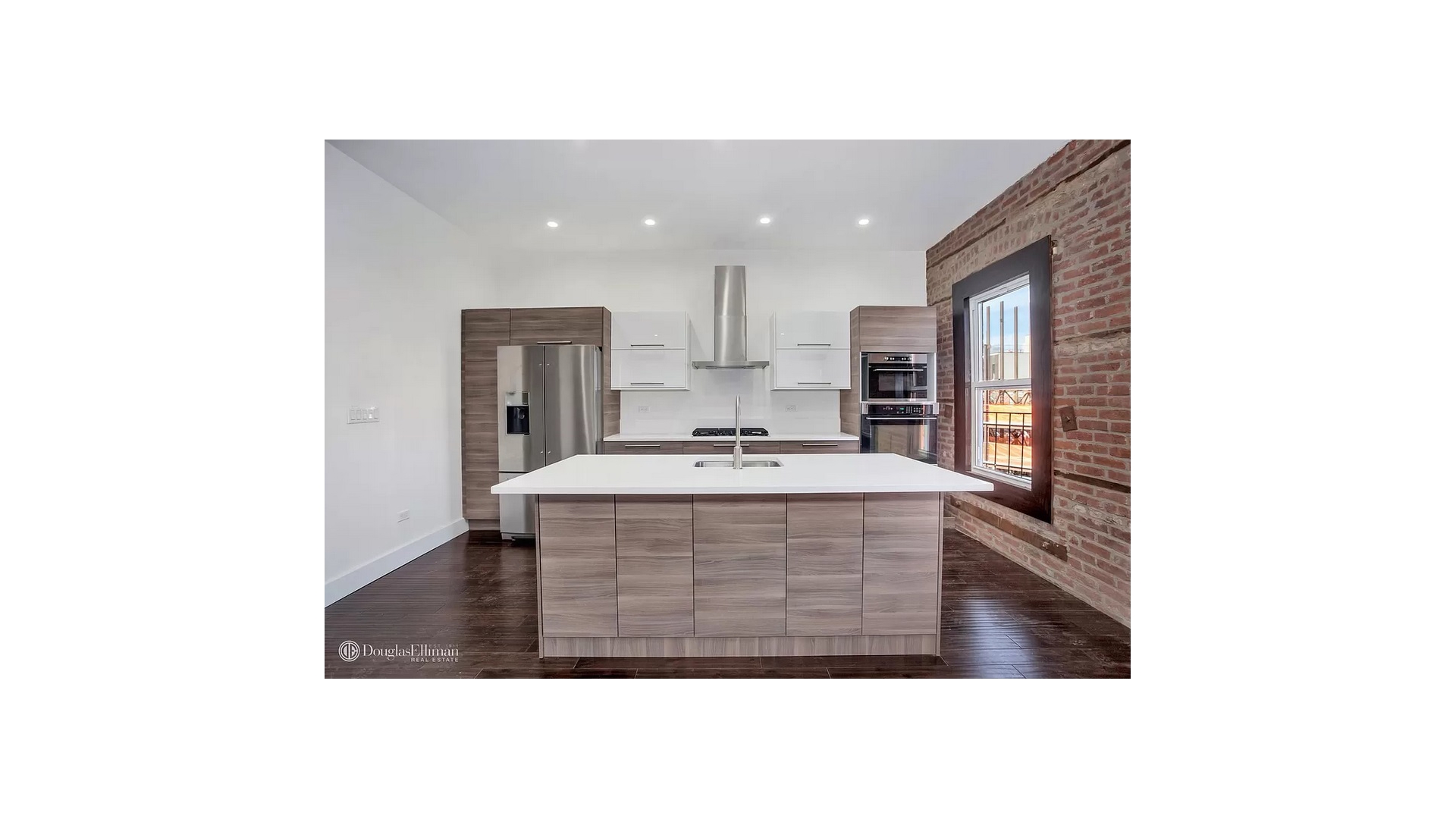 #3 photo, 375 S 1ST Street, ब्रुकलीन Williamsburg , NY 11211