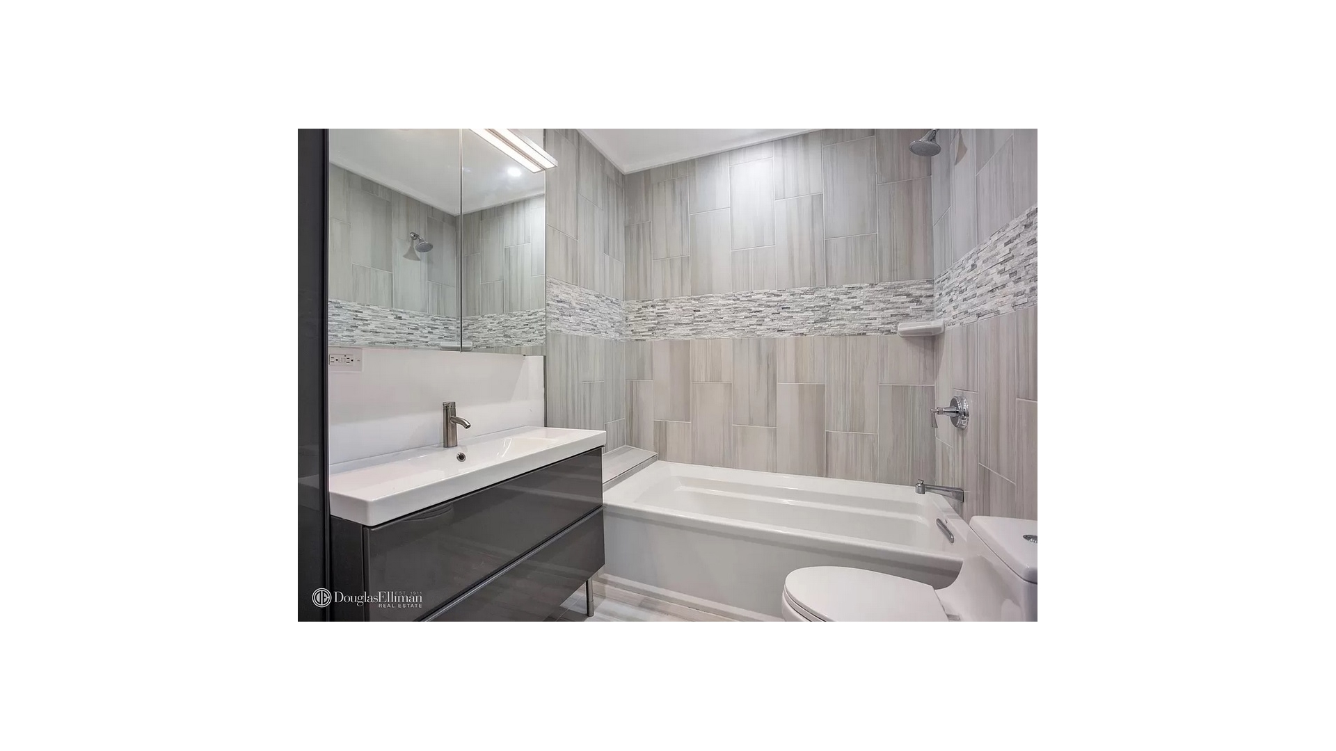 #4 photo, 375 S 1ST Street, ब्रुकलीन Williamsburg , NY 11211