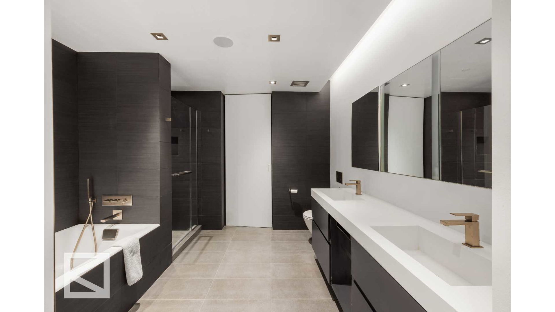 #19 photo, 519 W 23RD Street, मैनहटन Chelsea , NY 10011