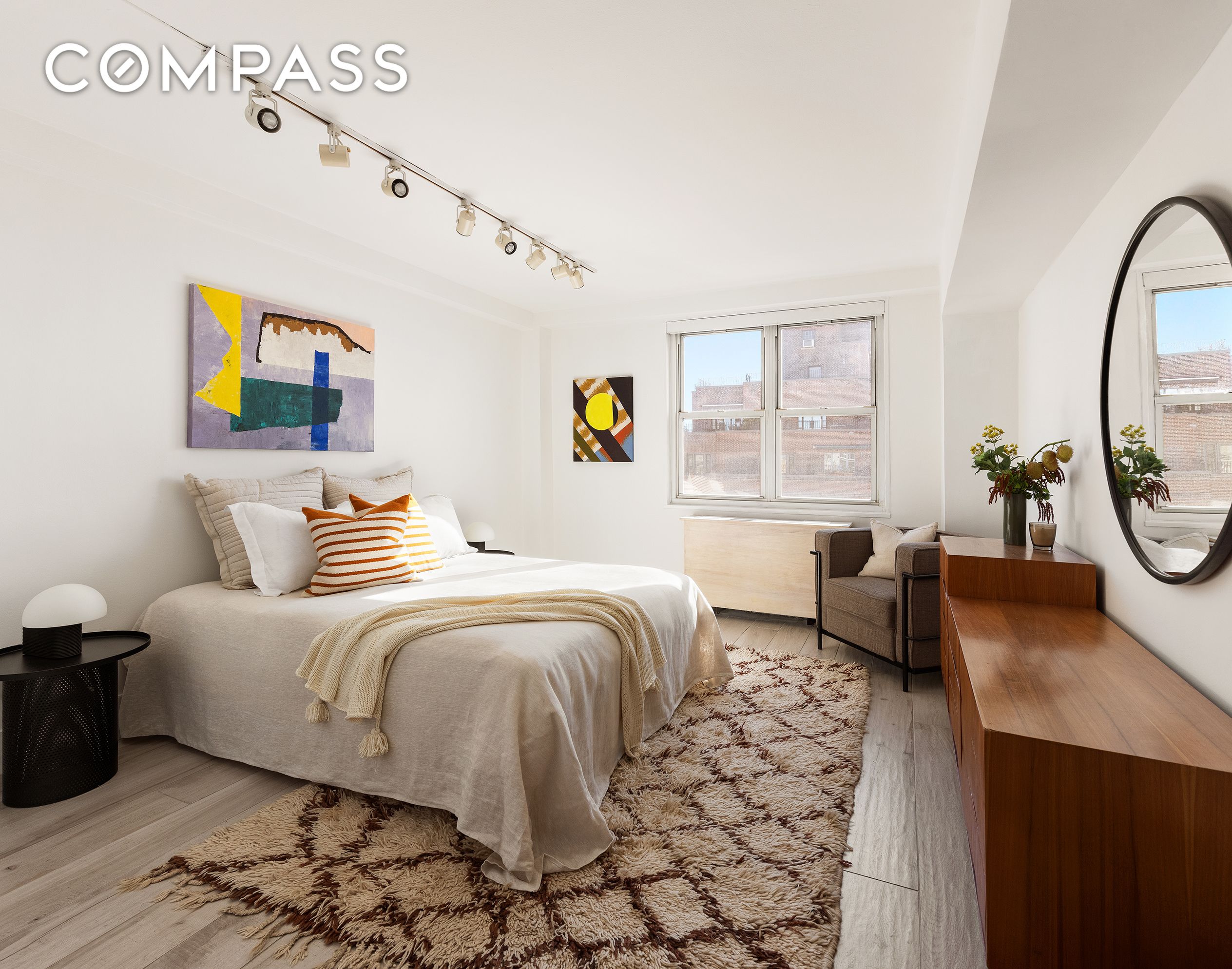 #10 photo, 142 E 16th Street, 맨해튼 Gramercy Park , NY 10003