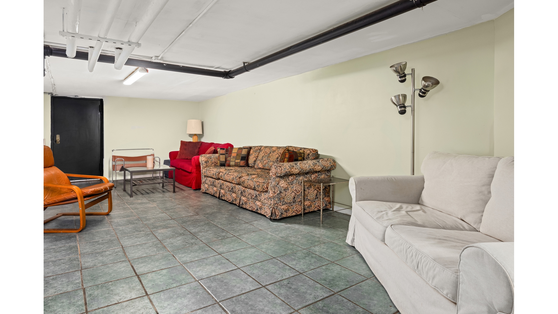 #19 photo, 325 W 43RD Street, ম্যানহাটন Hell's Kitchen , NY 10036