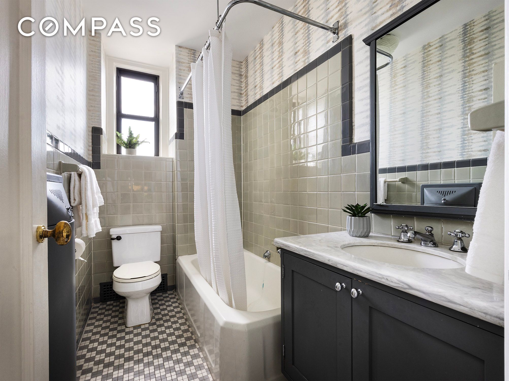 #20 photo, 137 Riverside Drive, מנהטן Upper West Side , NY 10024