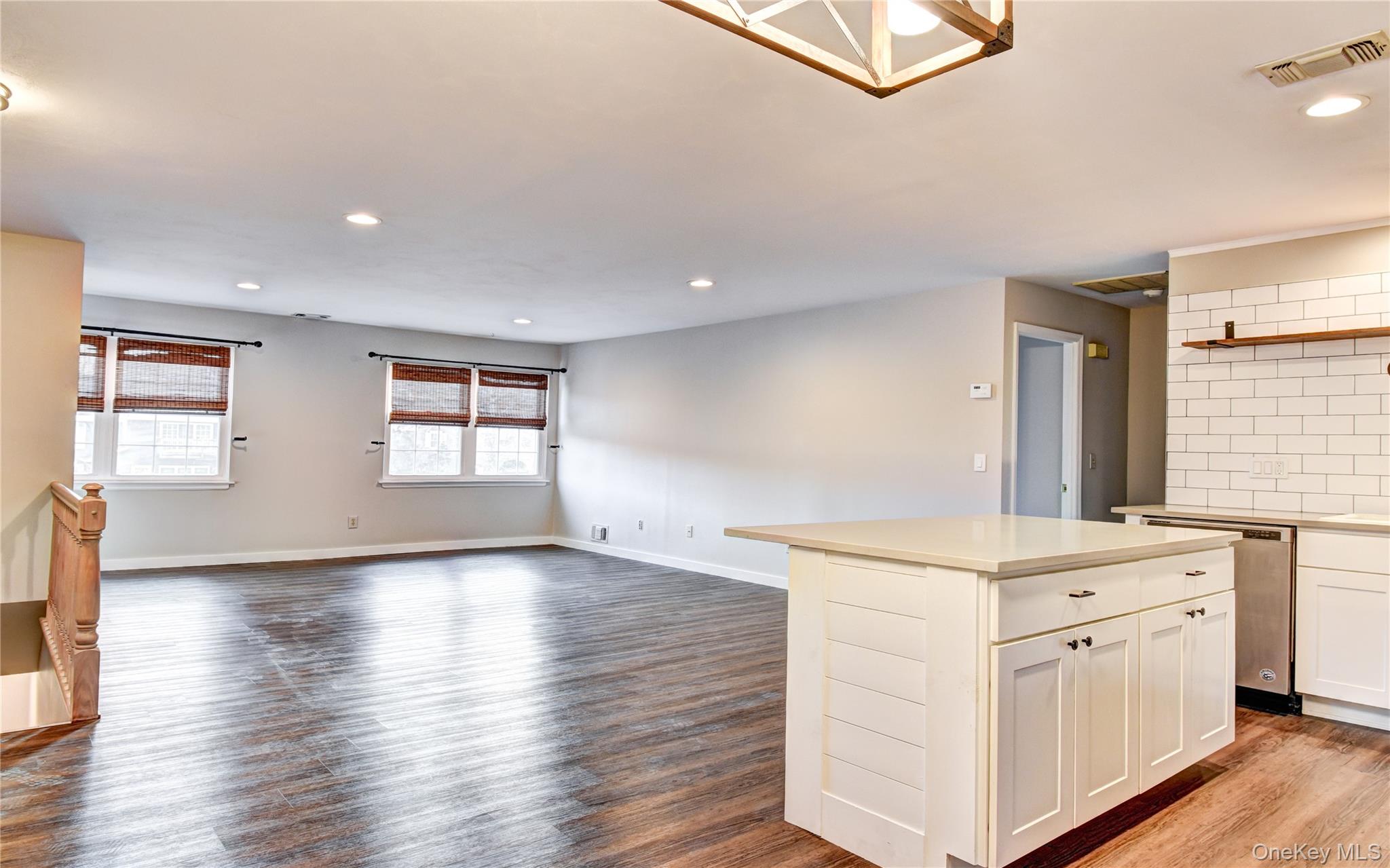 #13 photo, 60 The Rise, 紐約州 Warwick , NY 10990