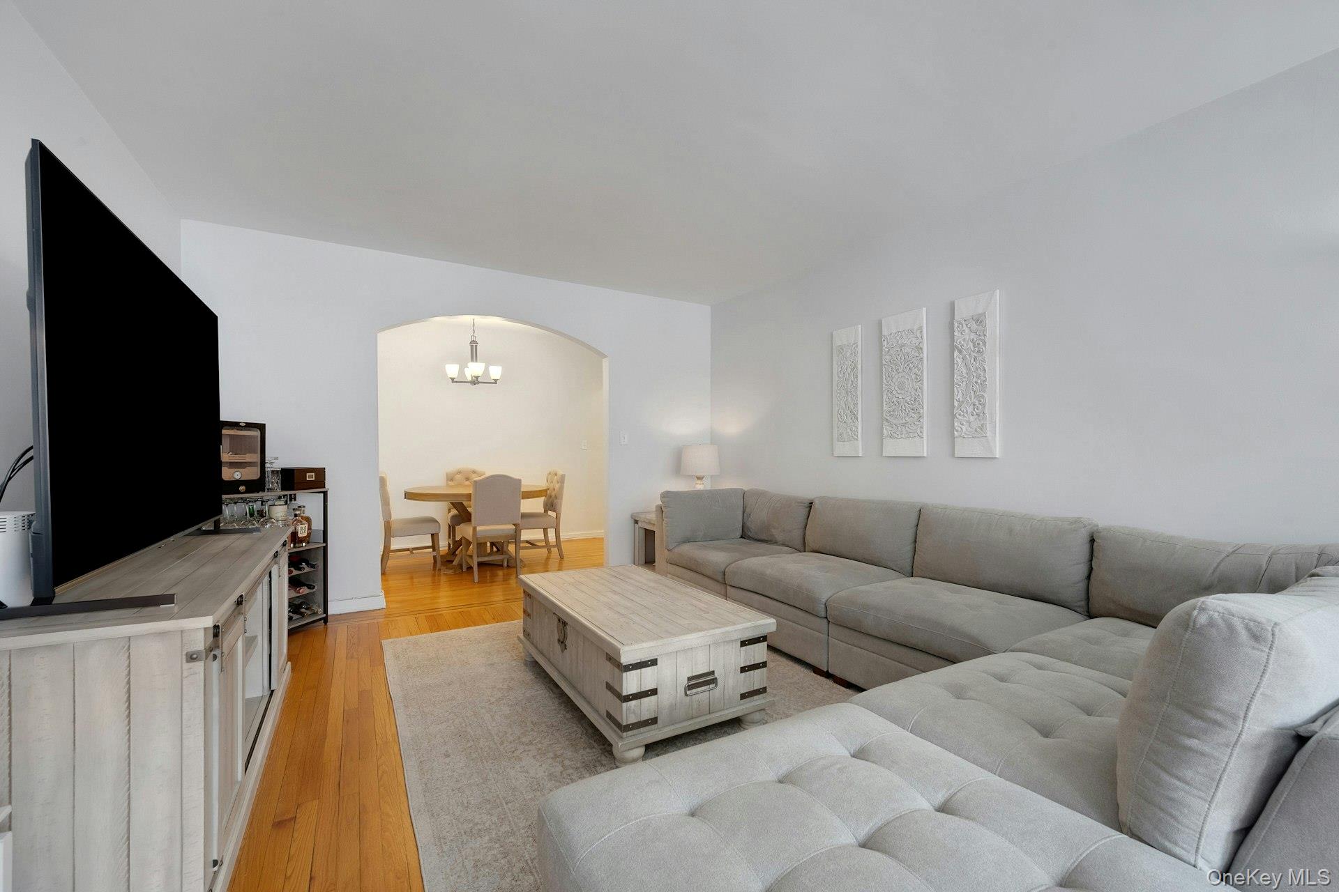 #10 photo, 253 Garth Road, Scarsdale , NY 10583