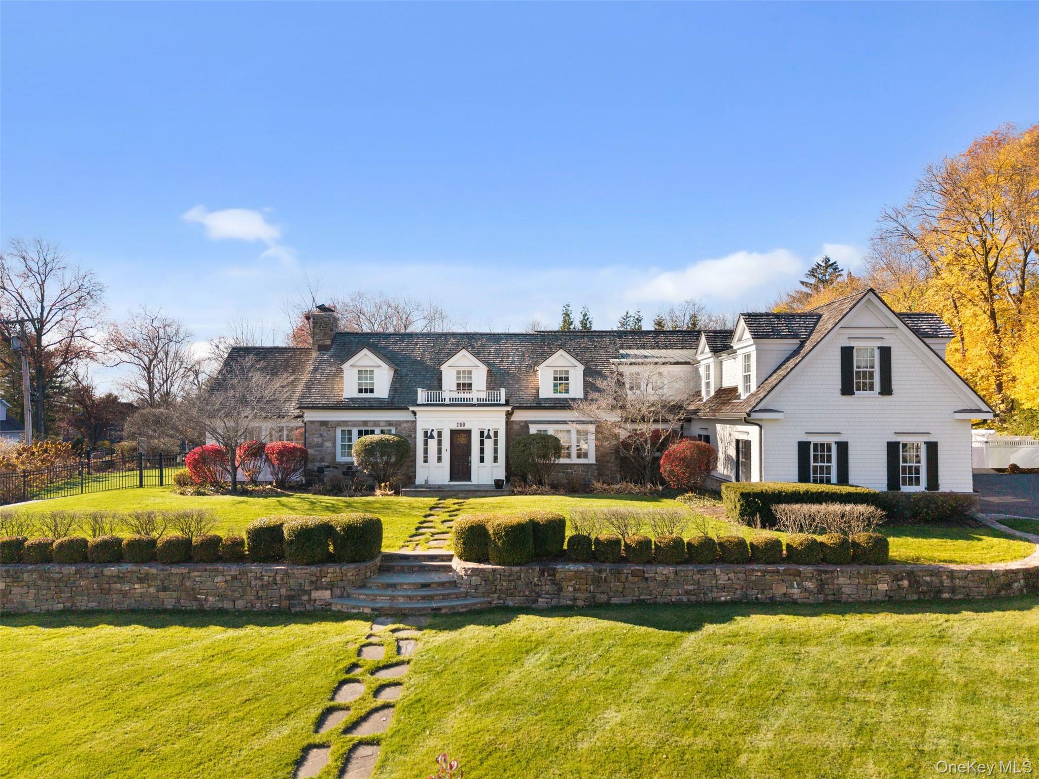 #1 photo, 280 N Clayton Road, Scarsdale , NY 10583