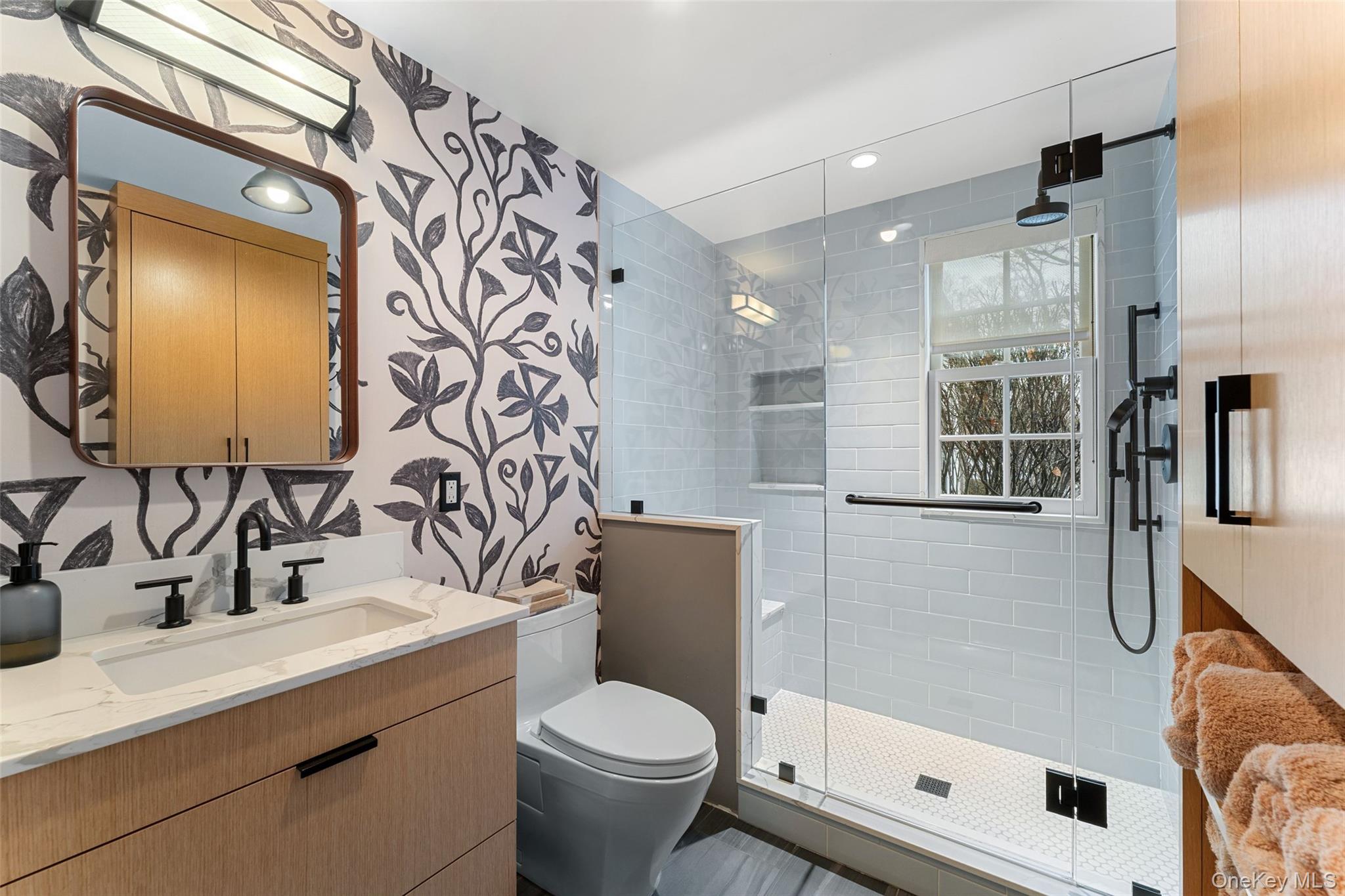 #17 photo, 280 N Clayton Road, Scarsdale , NY 10583