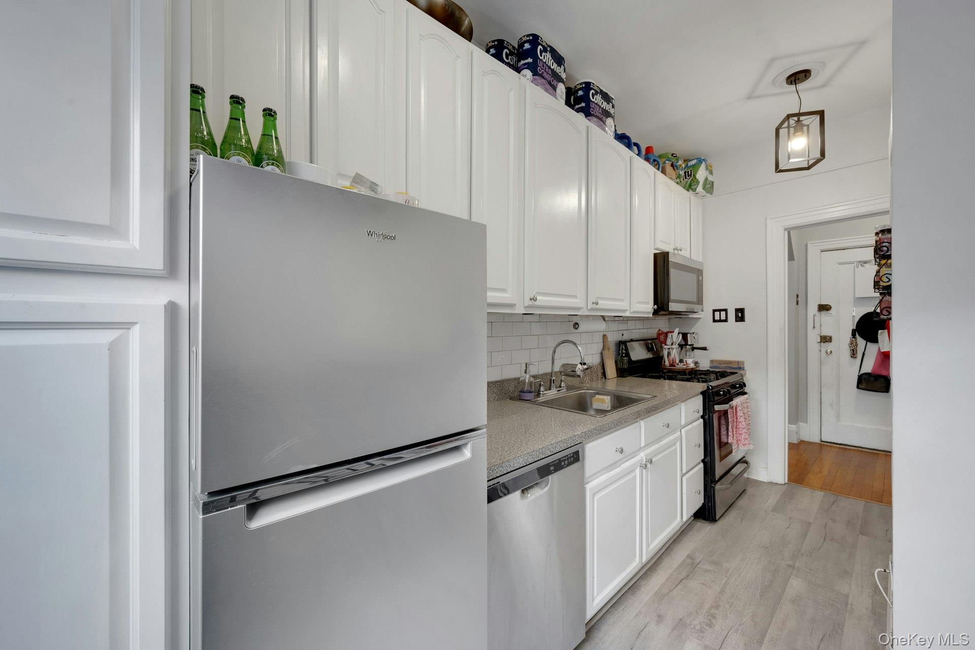 #16 photo, 673 Locust Street, Mount Vernon , NY 10552