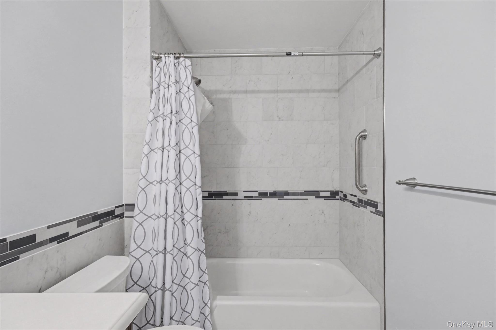 #15 photo, 106 Cartwheel Court, Washingtonville , NY 10992