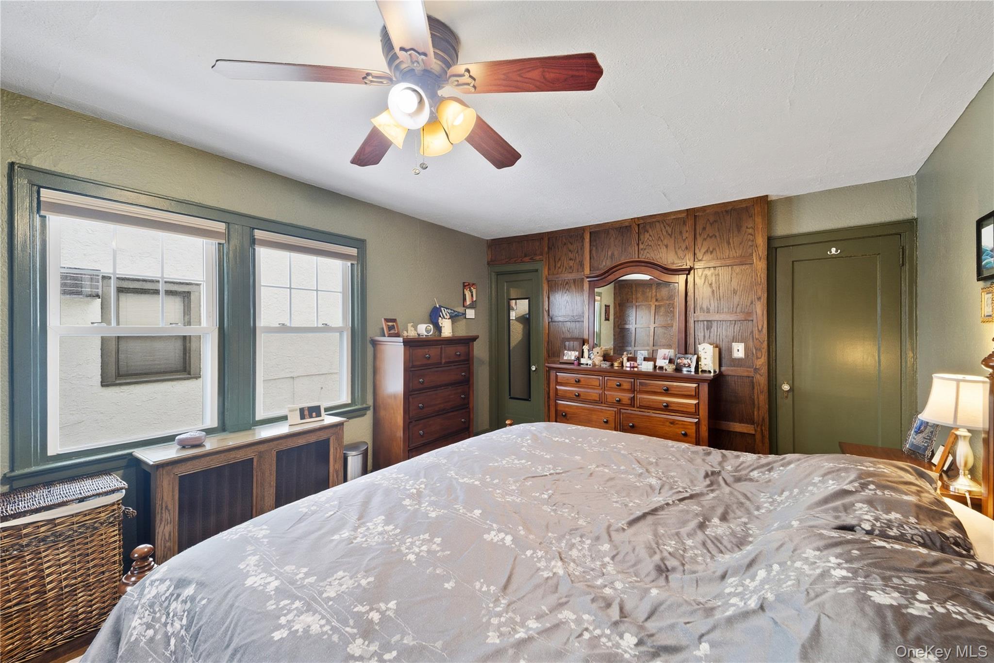 #19 photo, 74 Central Parkway, Mount Vernon , NY 10552