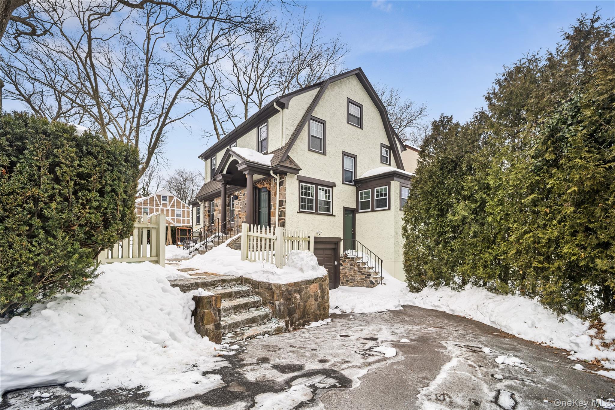 #3 photo, 74 Central Parkway, Mount Vernon , NY 10552