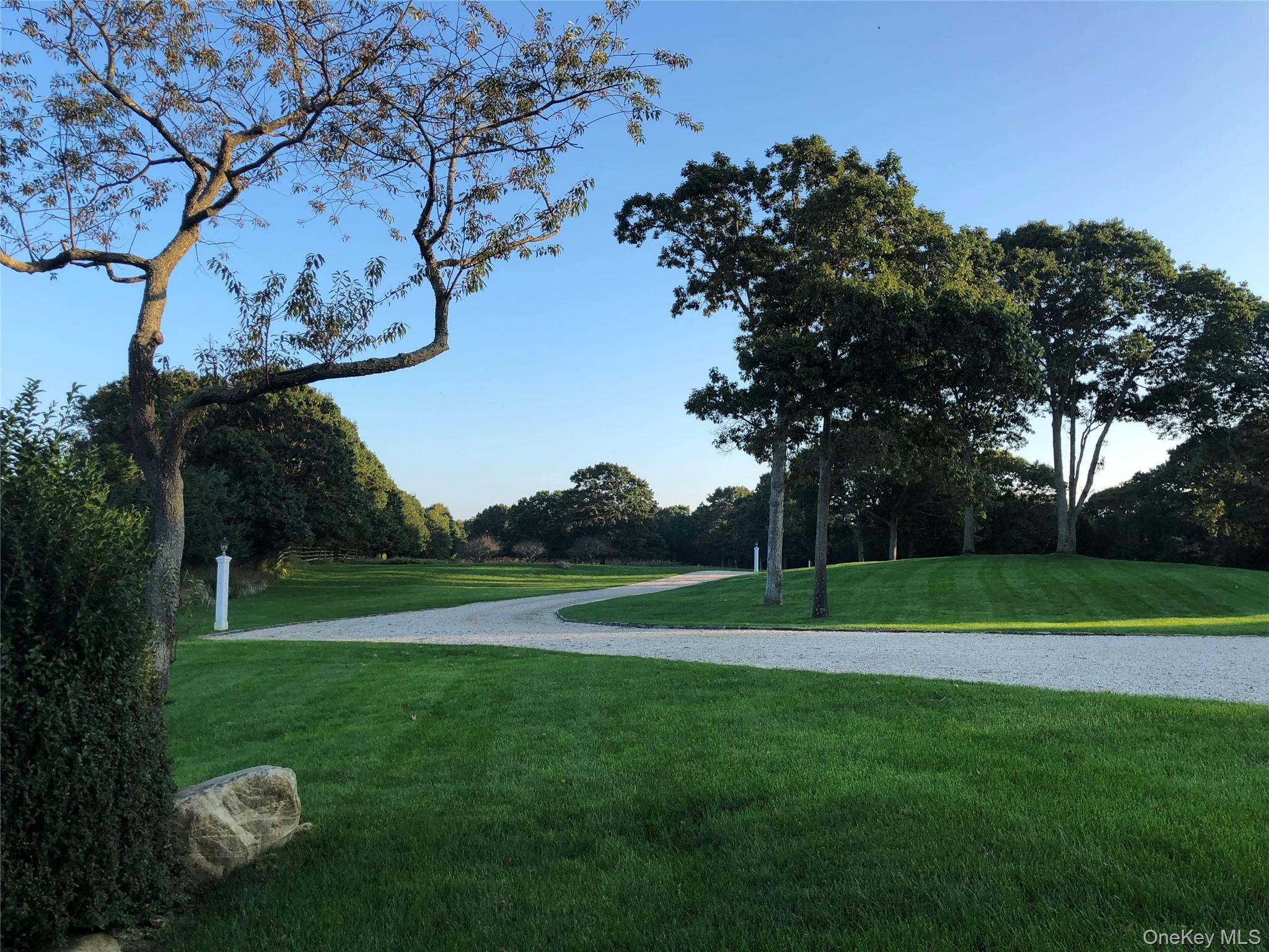 #2 photo, 2840 Stars Road, East Marion , NY 11939