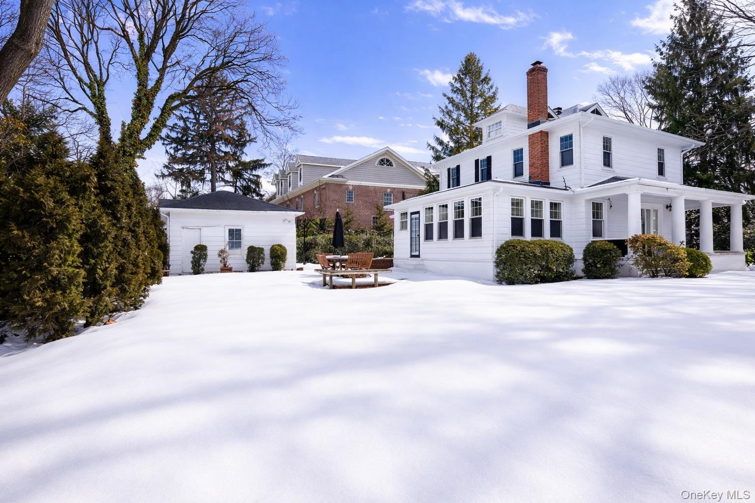 #13 photo, 168 Brixton Road, מחוז נסאו Garden City , NY 11530