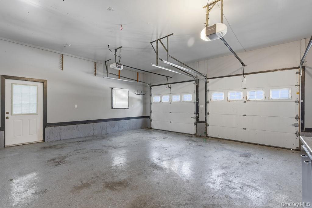 #13 photo, 19 Howell Lane, सफ़ोक काउंटी Speonk , NY 11901