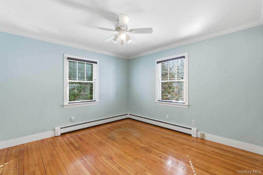 #9 photo, 19 Howell Lane, सफ़ोक काउंटी Speonk , NY 11901