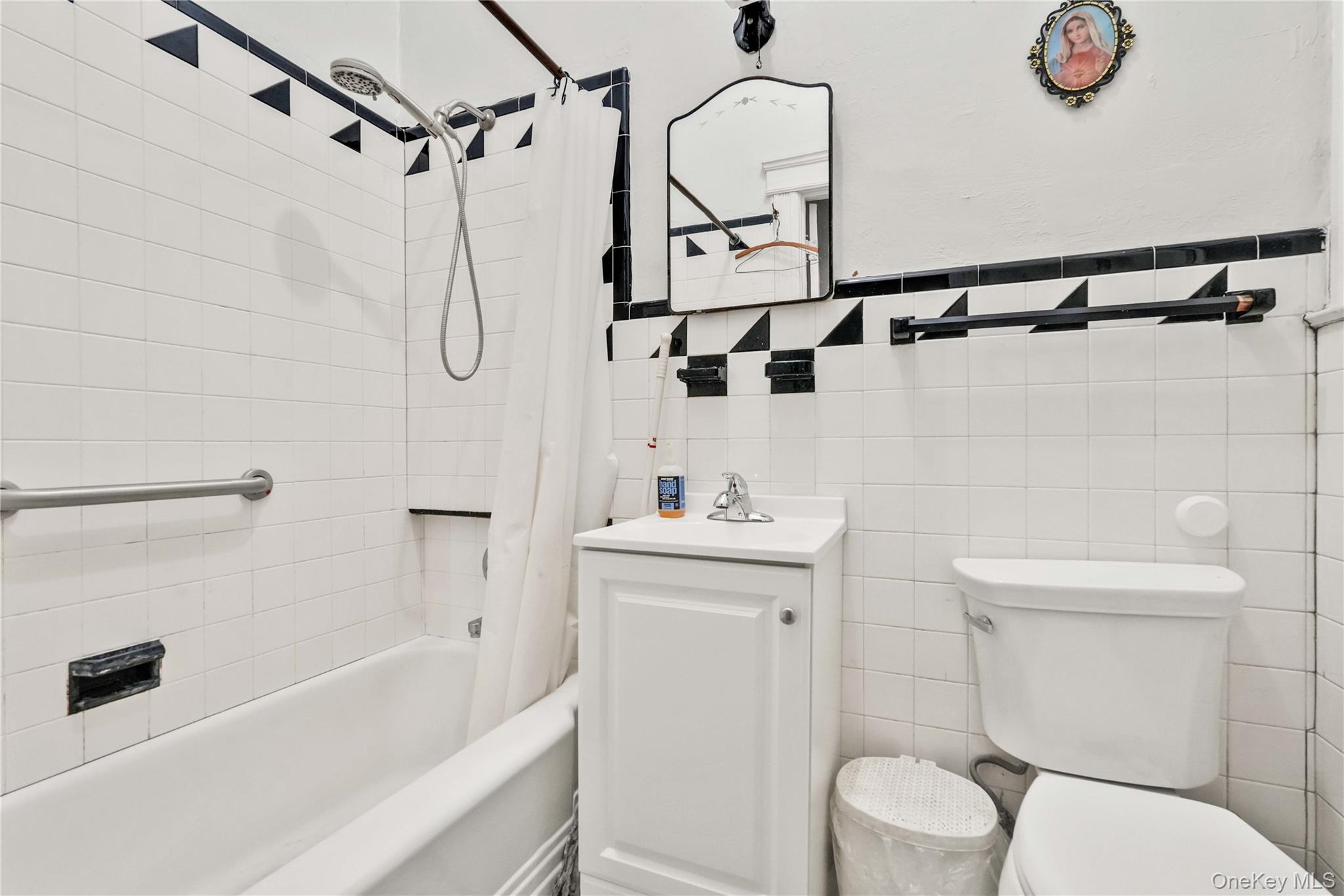 #15 photo, 5917 Putnam Avenue, كوينز Ridgewood , NY 11385