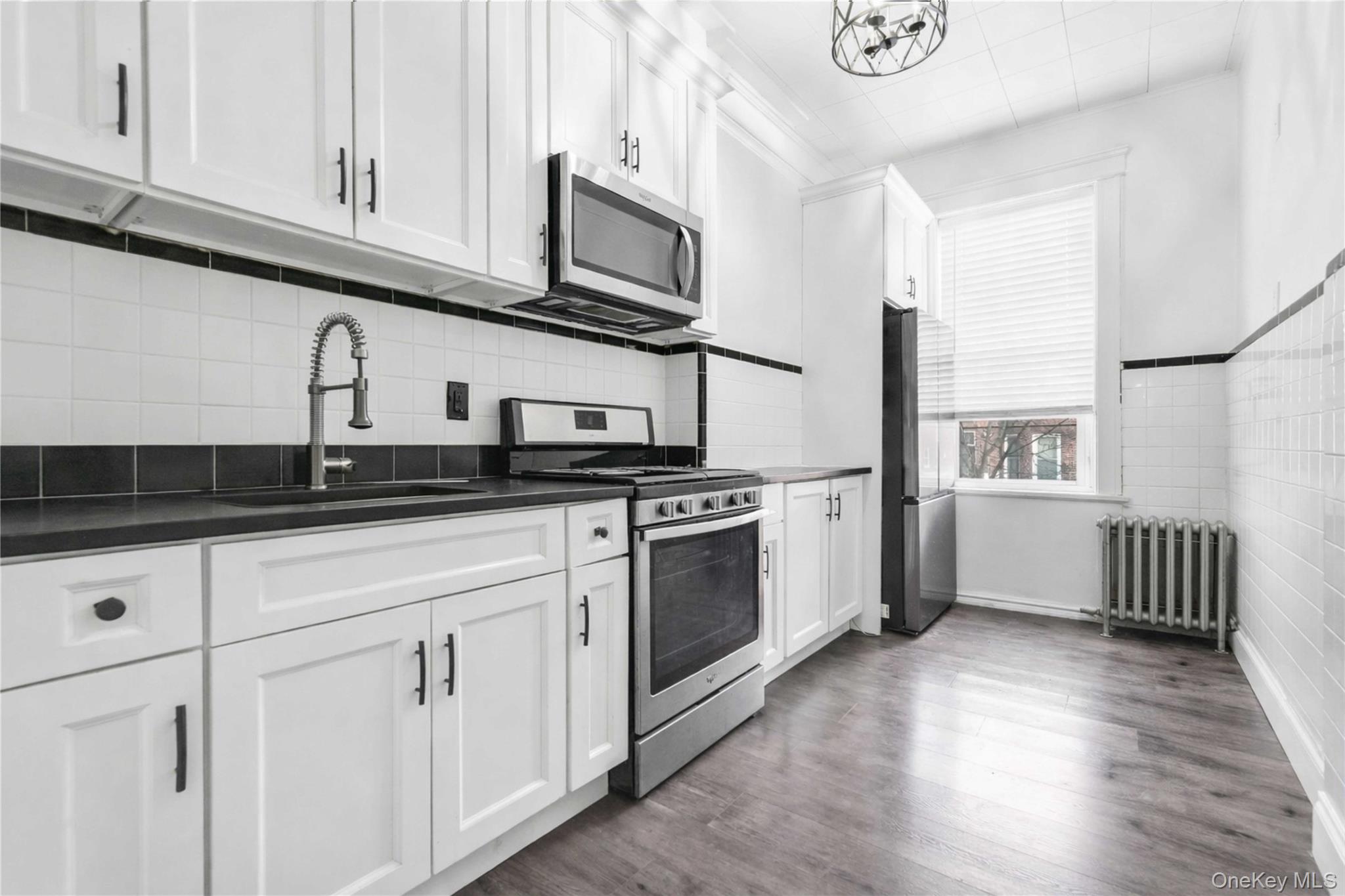 #7 photo, 5917 Putnam Avenue, كوينز Ridgewood , NY 11385