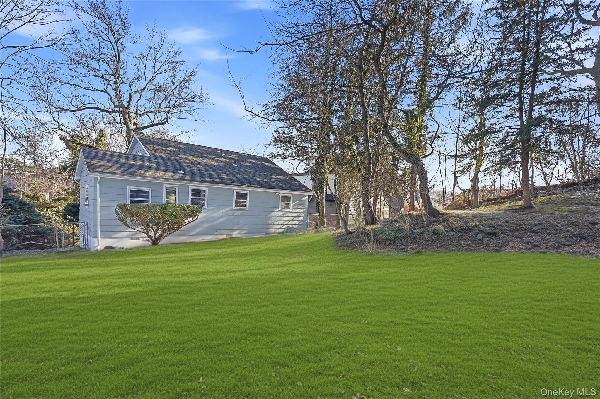 #14 photo, 32 Sherwood Drive, Larchmont , NY 10538